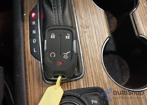 2017 GMC Acadia Denali z USA, uszkodzony, nr VIN 1GKKNXLS2HZ282878